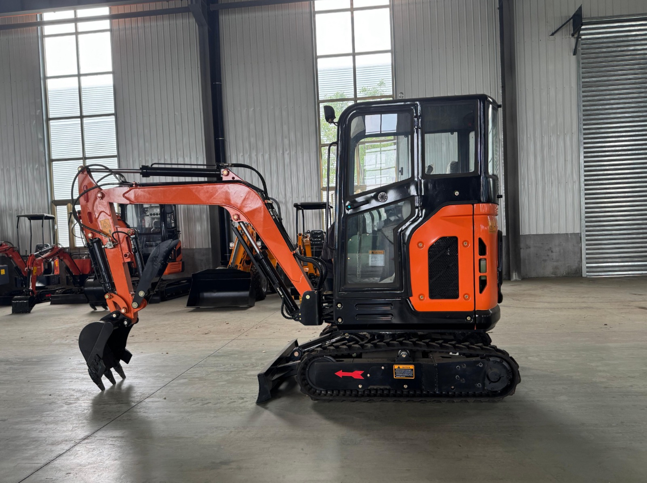 New compact excavator with Kubota engine